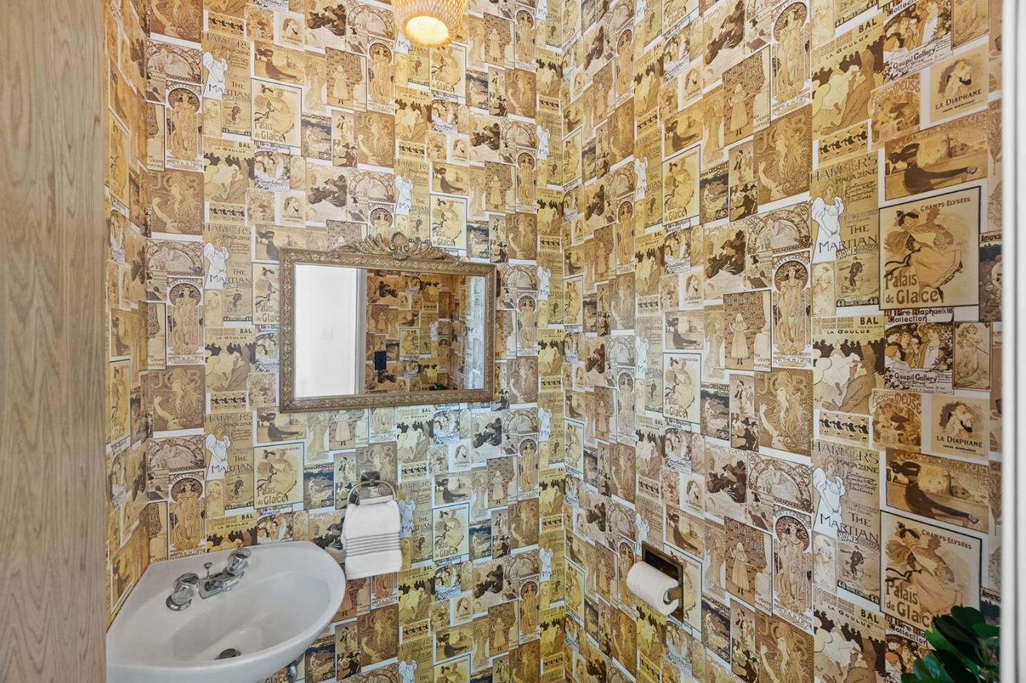 Detail Gallery Image 16 of 69 For 475 Fiesta Ct, Watsonville,  CA 95076 - 4 Beds | 3/1 Baths