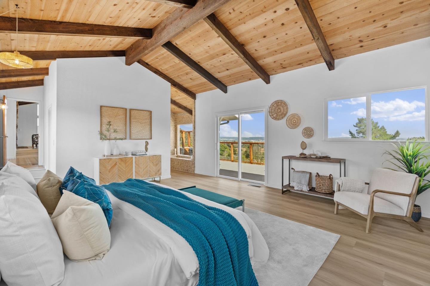 Detail Gallery Image 19 of 69 For 475 Fiesta Ct, Watsonville,  CA 95076 - 4 Beds | 3/1 Baths