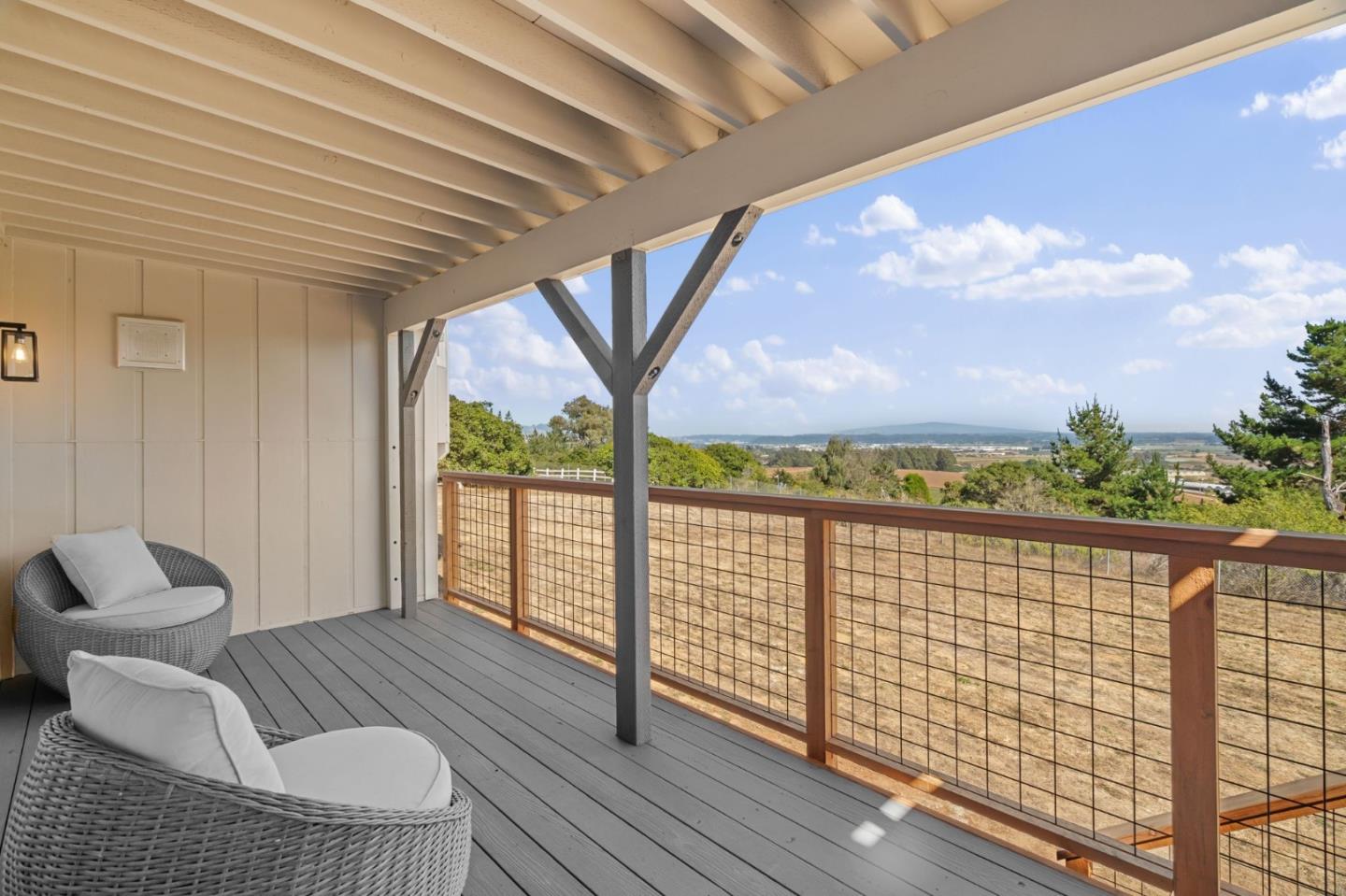 Detail Gallery Image 34 of 69 For 475 Fiesta Ct, Watsonville,  CA 95076 - 4 Beds | 3/1 Baths