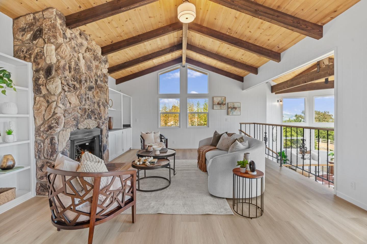 Detail Gallery Image 6 of 69 For 475 Fiesta Ct, Watsonville,  CA 95076 - 4 Beds | 3/1 Baths