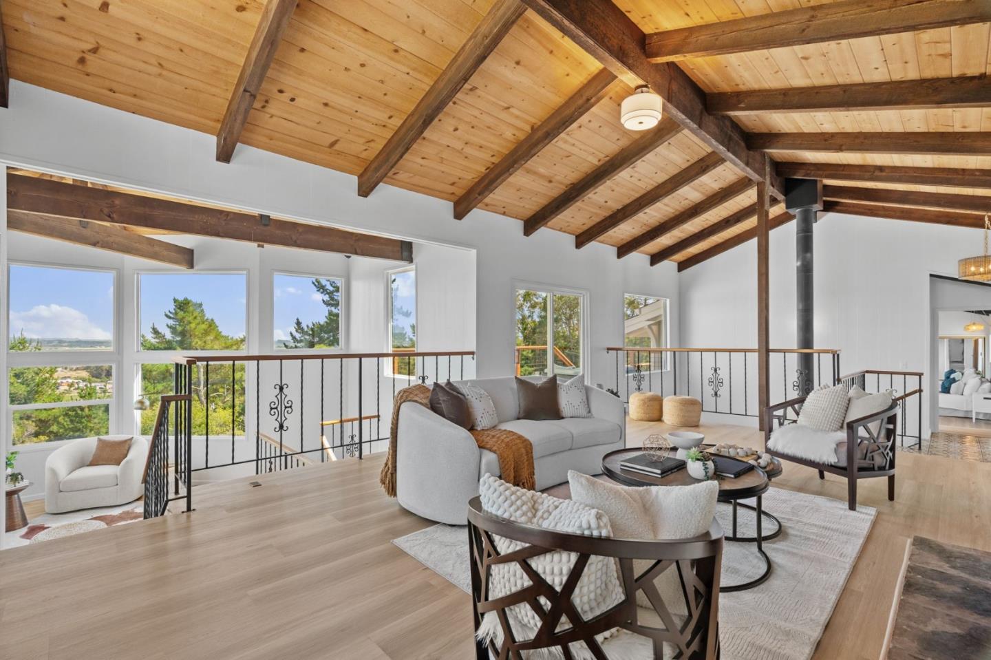 Detail Gallery Image 9 of 69 For 475 Fiesta Ct, Watsonville,  CA 95076 - 4 Beds | 3/1 Baths
