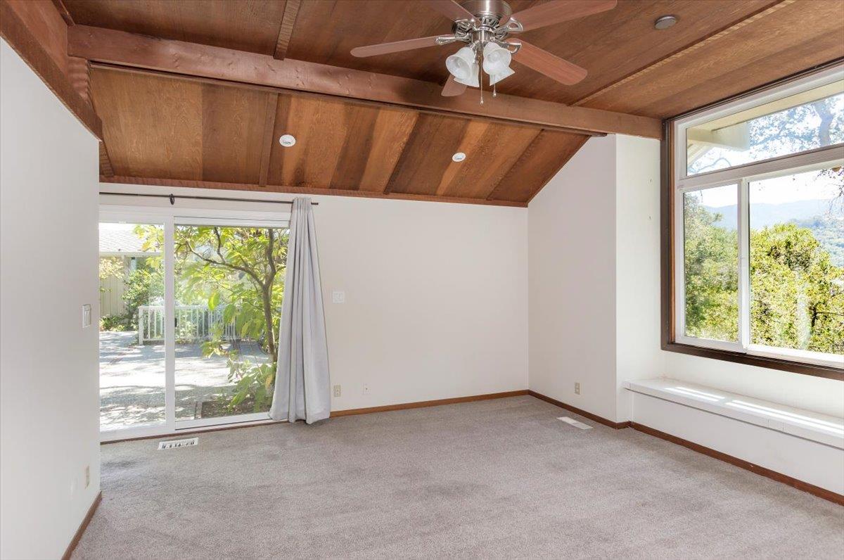 Detail Gallery Image 17 of 47 For 13434 Old Oak Way, Saratoga,  CA 95070 - 6 Beds | 3/1 Baths