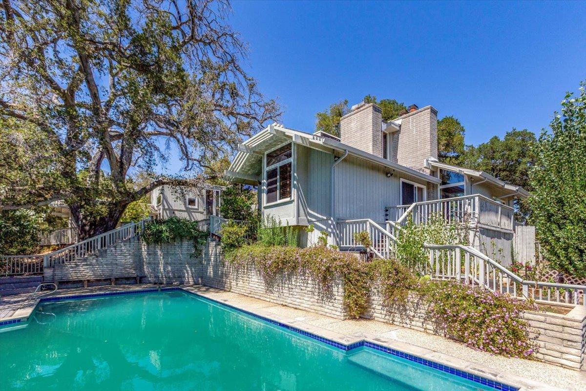 Detail Gallery Image 44 of 47 For 13434 Old Oak Way, Saratoga,  CA 95070 - 6 Beds | 3/1 Baths