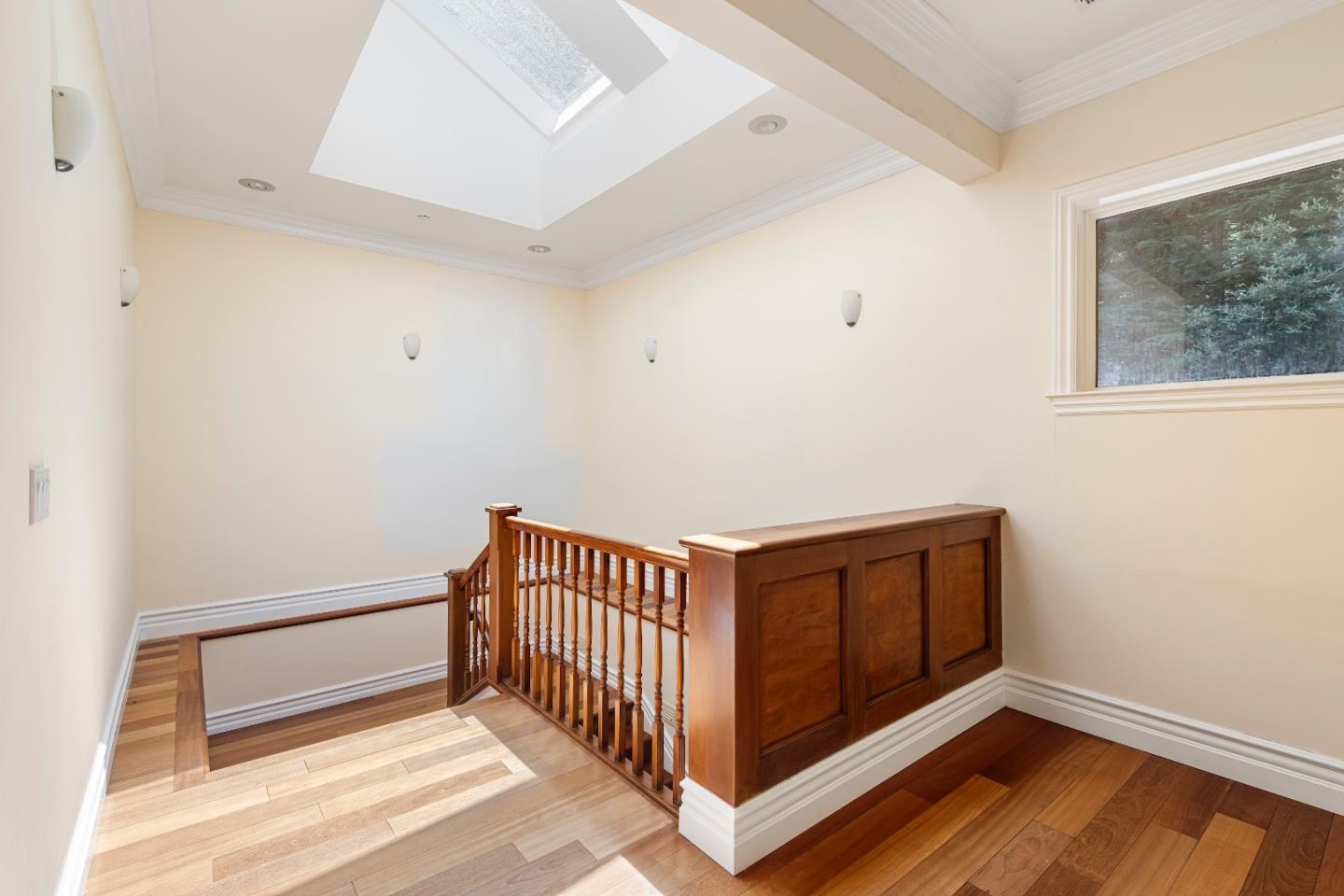 Detail Gallery Image 7 of 18 For 1 Reids Roost Rd, Woodside,  CA 94062 - 4 Beds | 4/4 Baths