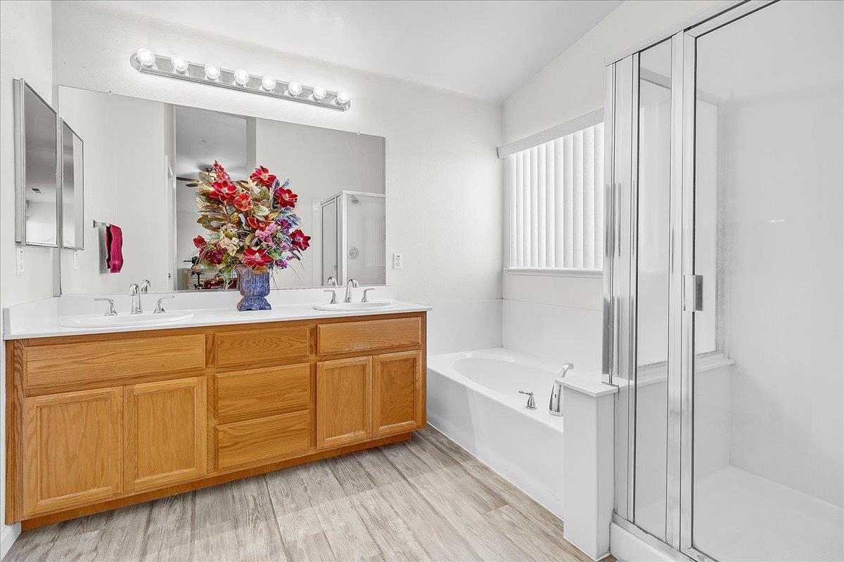Detail Gallery Image 26 of 46 For 1851 Burgundy Cir, Gonzales,  CA 93926 - 5 Beds | 3 Baths