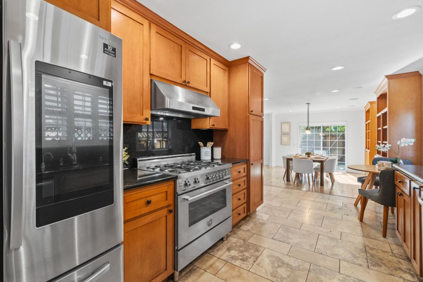 Detail Gallery Image 11 of 34 For 5749 San Lorenzo Dr, San Jose,  CA 95123 - 4 Beds | 2 Baths