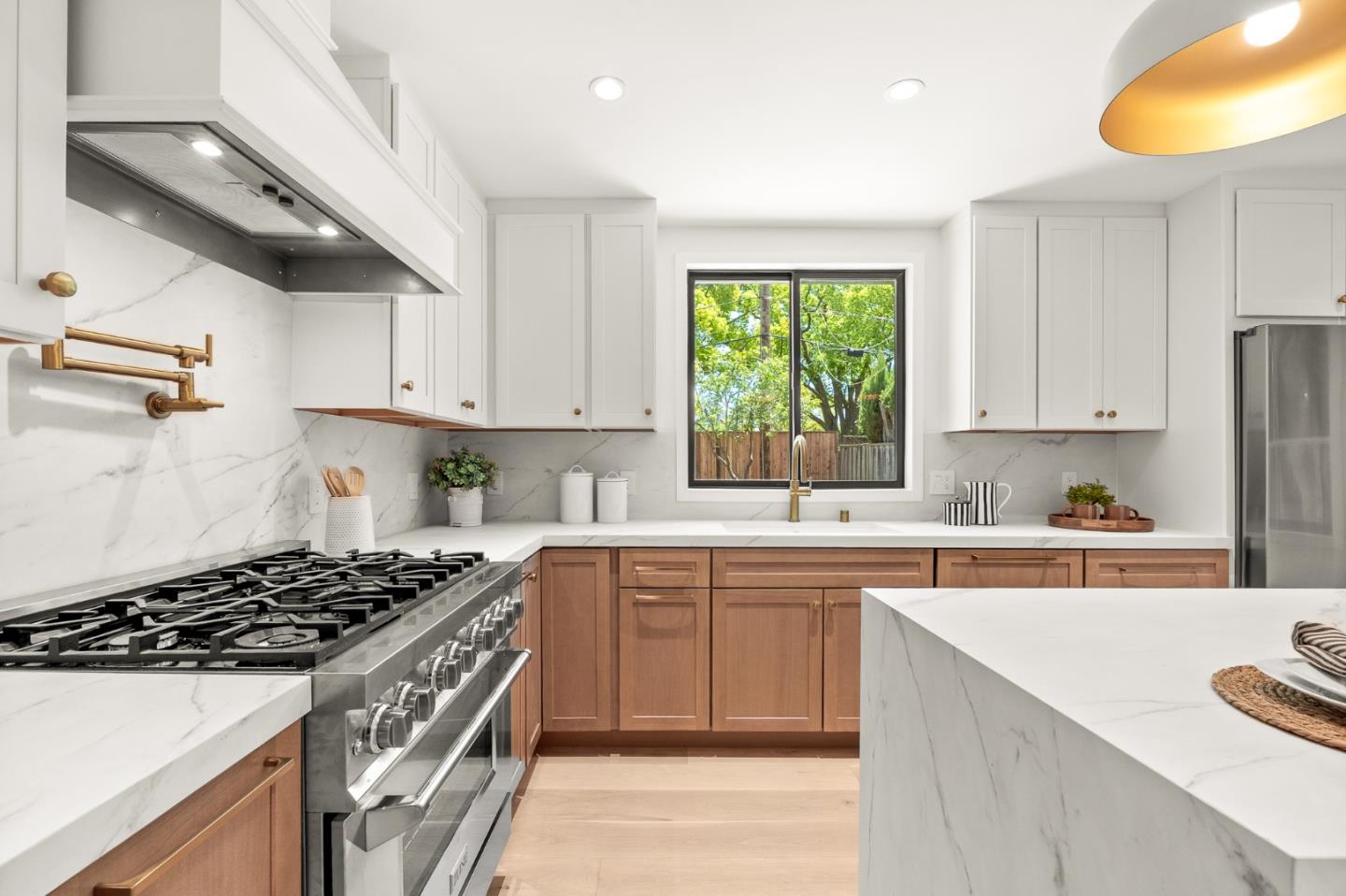 Detail Gallery Image 19 of 37 For 2082 Juliana Ct, Santa Clara,  CA 95050 - 3 Beds | 2 Baths