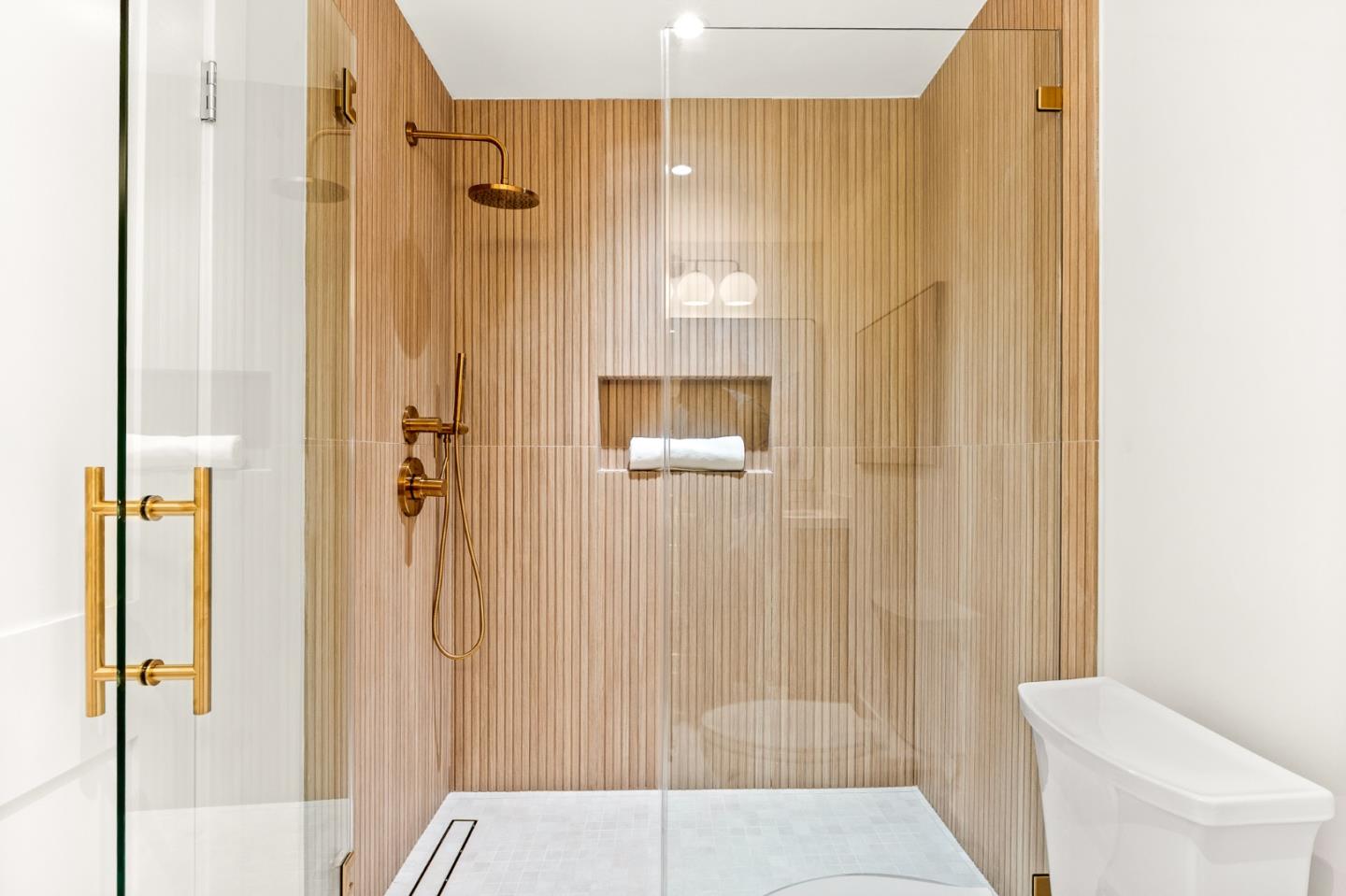 Detail Gallery Image 30 of 37 For 2082 Juliana Ct, Santa Clara,  CA 95050 - 3 Beds | 2 Baths