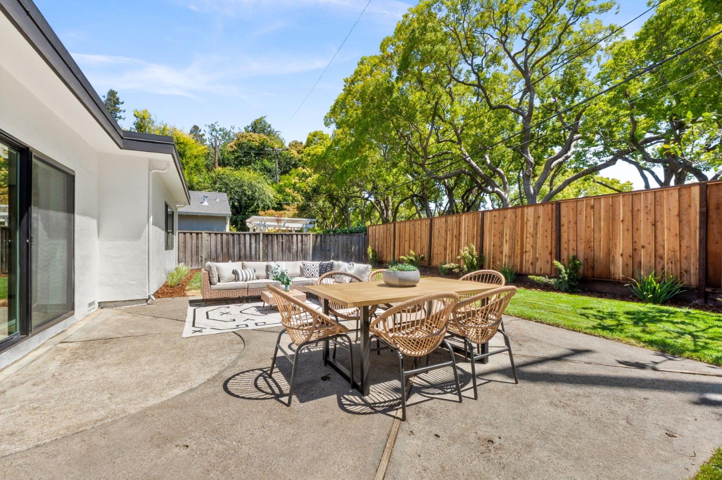 Detail Gallery Image 32 of 37 For 2082 Juliana Ct, Santa Clara,  CA 95050 - 3 Beds | 2 Baths