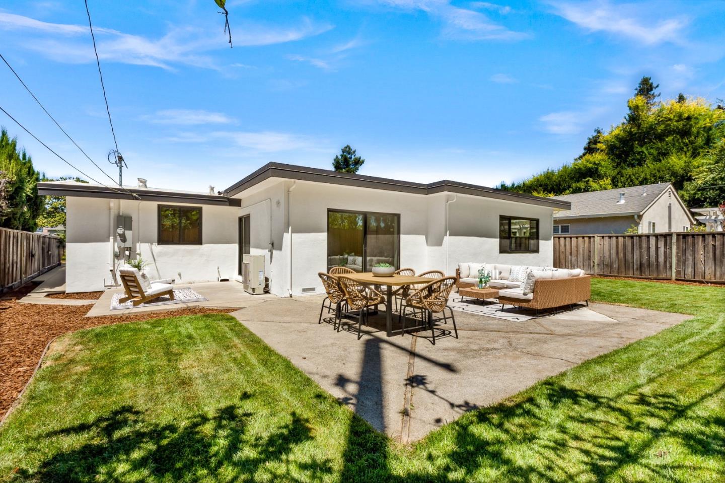 Detail Gallery Image 34 of 37 For 2082 Juliana Ct, Santa Clara,  CA 95050 - 3 Beds | 2 Baths