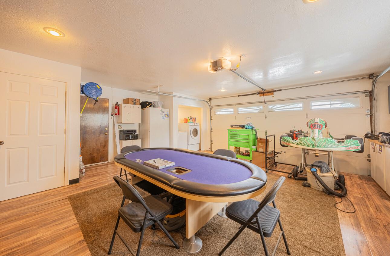 Detail Gallery Image 16 of 34 For 260 Paul Ave, Salinas,  CA 93906 - 3 Beds | 2 Baths