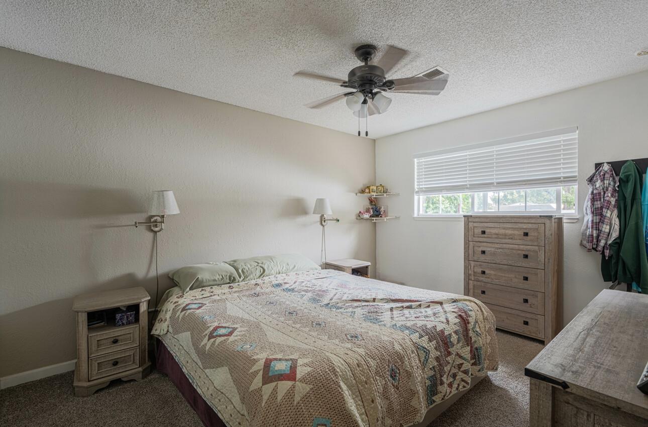 Detail Gallery Image 17 of 34 For 260 Paul Ave, Salinas,  CA 93906 - 3 Beds | 2 Baths