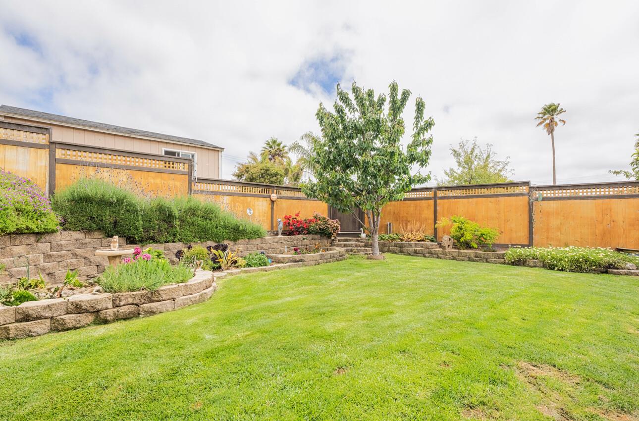Detail Gallery Image 8 of 34 For 260 Paul Ave, Salinas,  CA 93906 - 3 Beds | 2 Baths