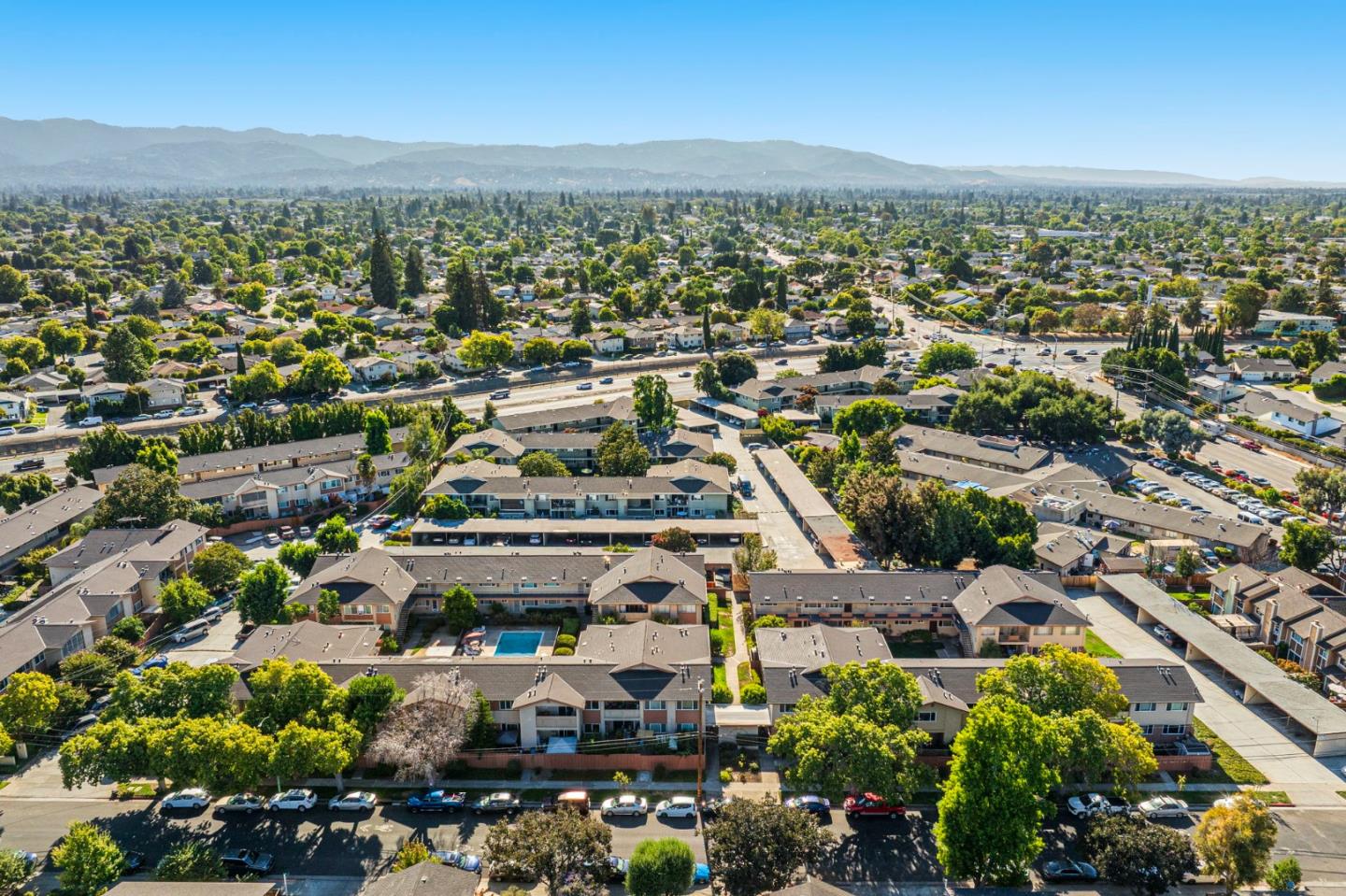 Detail Gallery Image 33 of 41 For 1335 Phelps Ave #8,  San Jose,  CA 95117 - 2 Beds | 1 Baths