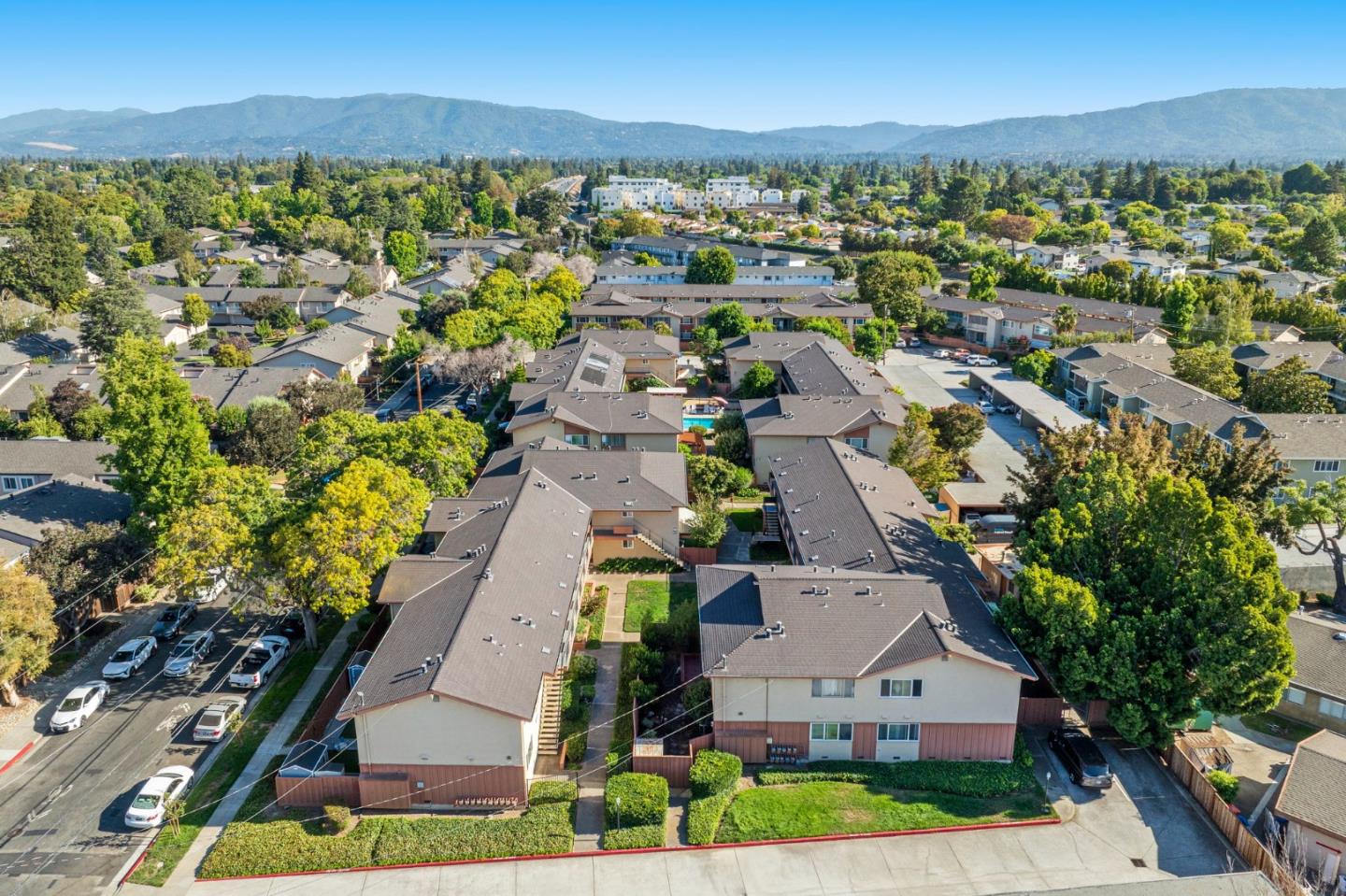 Detail Gallery Image 34 of 41 For 1335 Phelps Ave #8,  San Jose,  CA 95117 - 2 Beds | 1 Baths