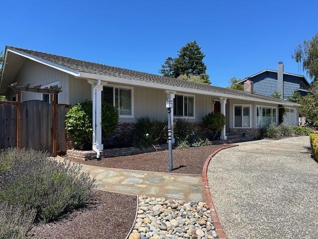 Detail Gallery Image 2 of 23 For 1118 Pinehurst Dr, Aptos,  CA 95003 - 3 Beds | 2/1 Baths