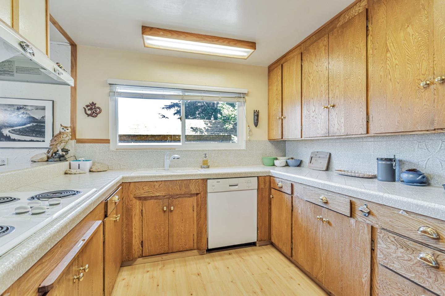 Detail Gallery Image 16 of 41 For 1020 Green Valley Rd, Watsonville,  CA 95076 - 2 Beds | 2 Baths
