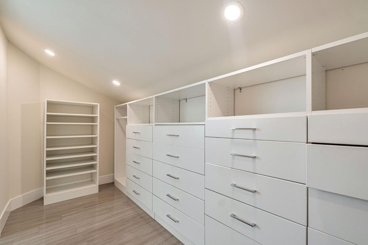 Detail Gallery Image 26 of 40 For 39623 Buena Vista Ter, Fremont,  CA 94538 - 3 Beds | 2/1 Baths