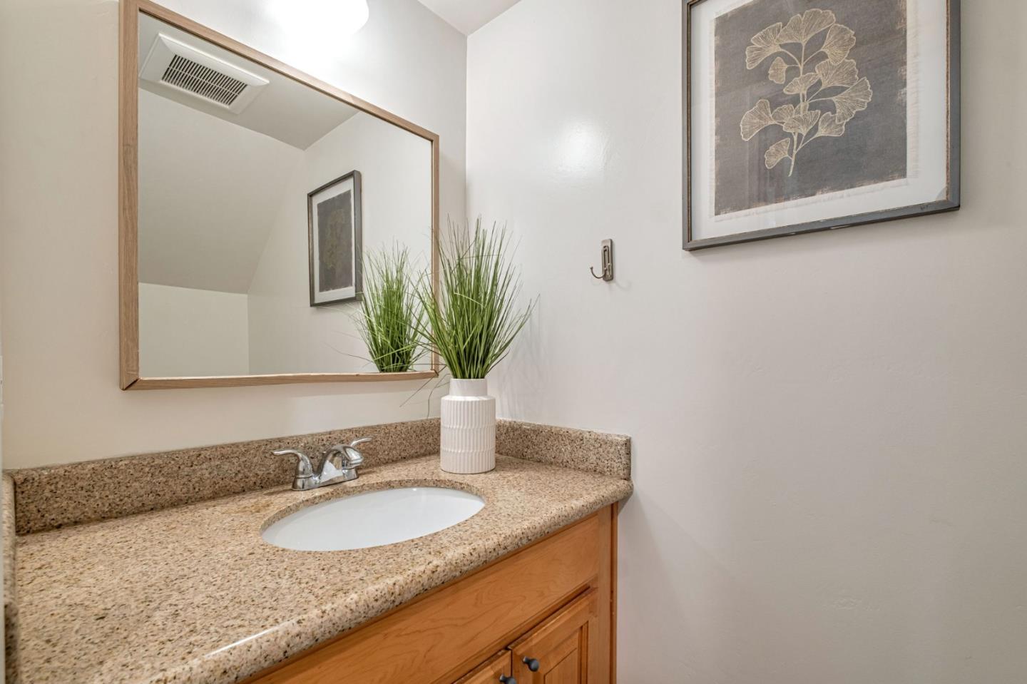 Detail Gallery Image 27 of 40 For 39623 Buena Vista Ter, Fremont,  CA 94538 - 3 Beds | 2/1 Baths