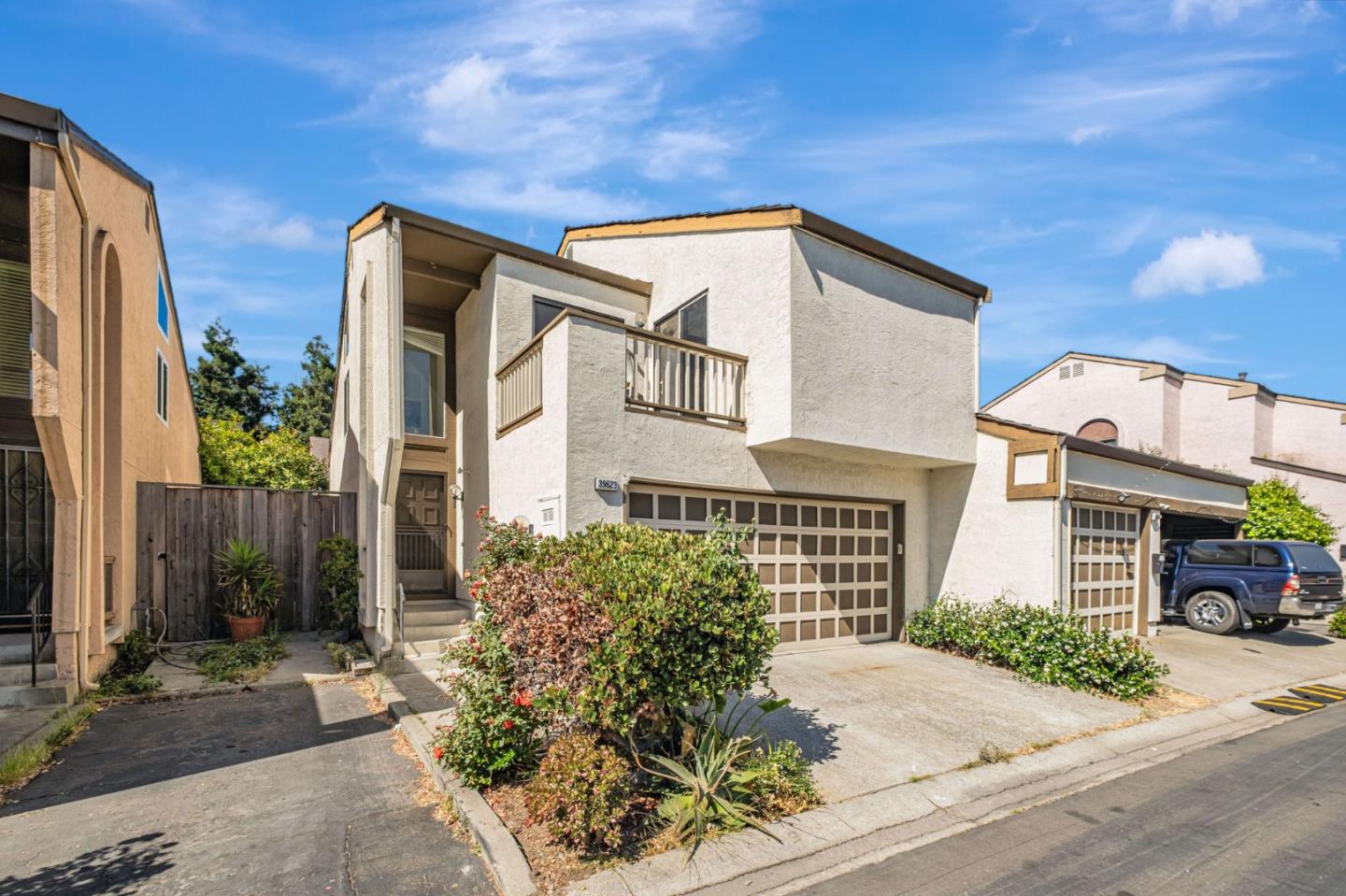 Detail Gallery Image 3 of 40 For 39623 Buena Vista Ter, Fremont,  CA 94538 - 3 Beds | 2/1 Baths