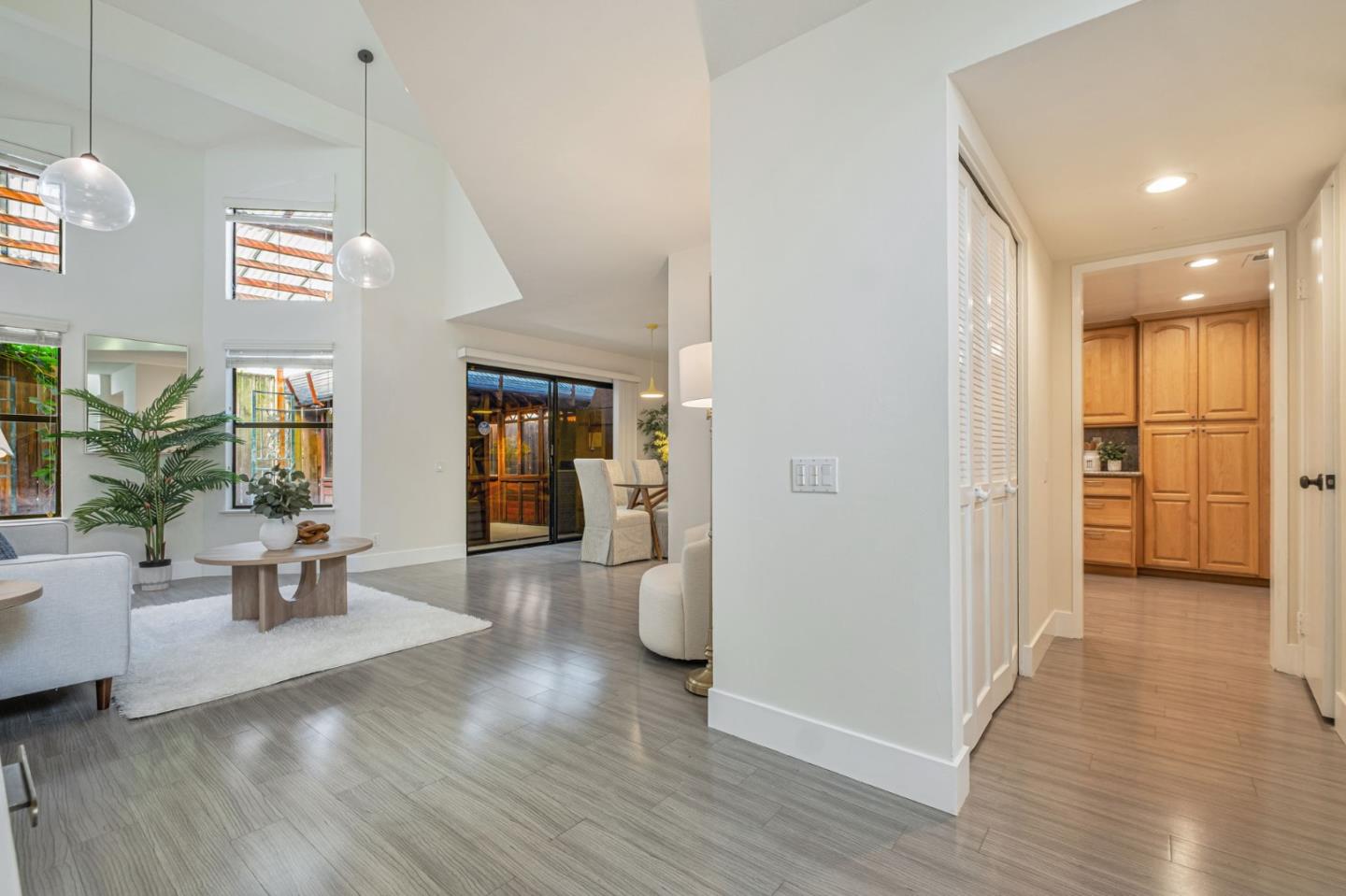 Detail Gallery Image 8 of 40 For 39623 Buena Vista Ter, Fremont,  CA 94538 - 3 Beds | 2/1 Baths