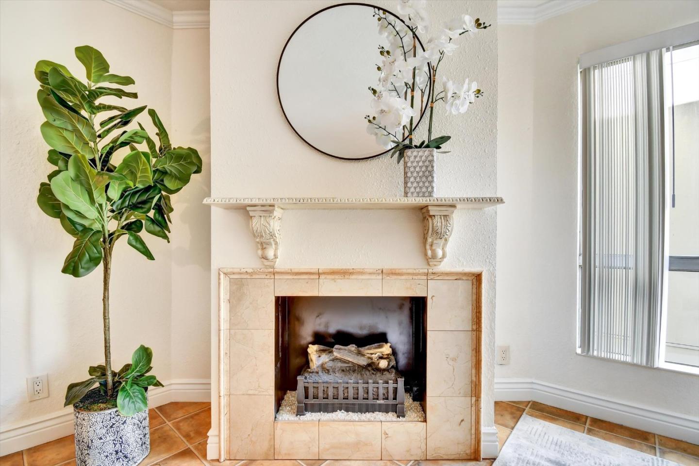 Detail Gallery Image 5 of 34 For 395 Imperial Way #230,  Daly City,  CA 94015 - 2 Beds | 2 Baths