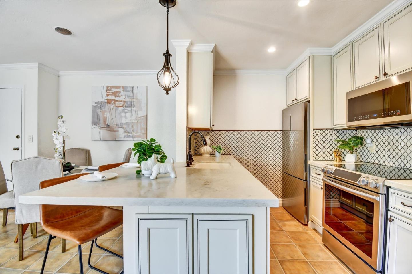 Detail Gallery Image 9 of 34 For 395 Imperial Way #230,  Daly City,  CA 94015 - 2 Beds | 2 Baths