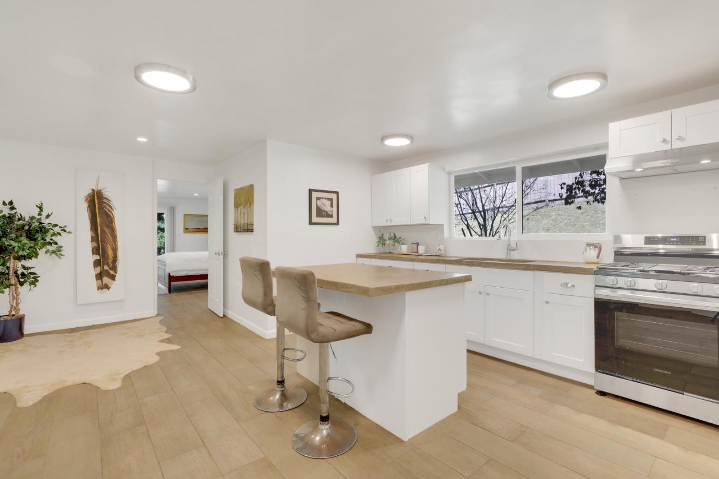 Detail Gallery Image 21 of 31 For 19235 Cachagua Rd, Carmel Valley,  CA 93924 - 3 Beds | 2 Baths