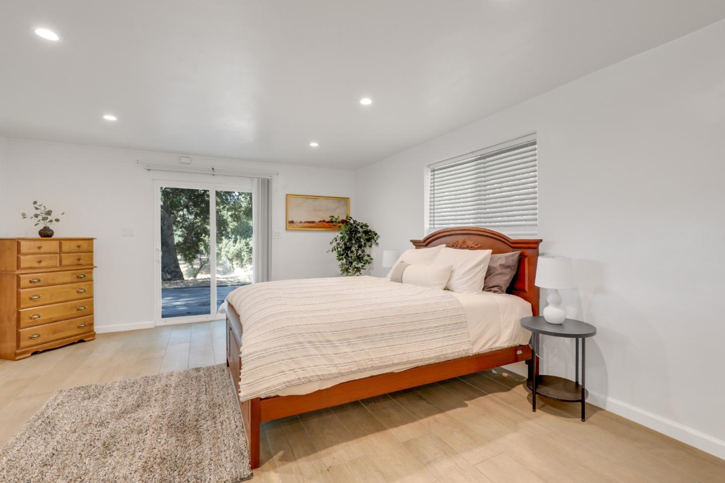 Detail Gallery Image 24 of 31 For 19235 Cachagua Rd, Carmel Valley,  CA 93924 - 3 Beds | 2 Baths