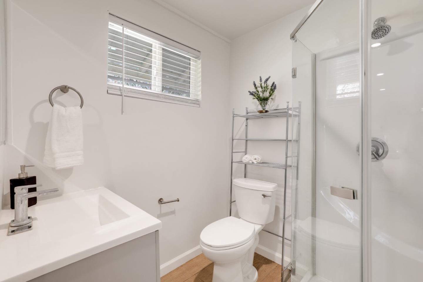 Detail Gallery Image 26 of 31 For 19235 Cachagua Rd, Carmel Valley,  CA 93924 - 3 Beds | 2 Baths