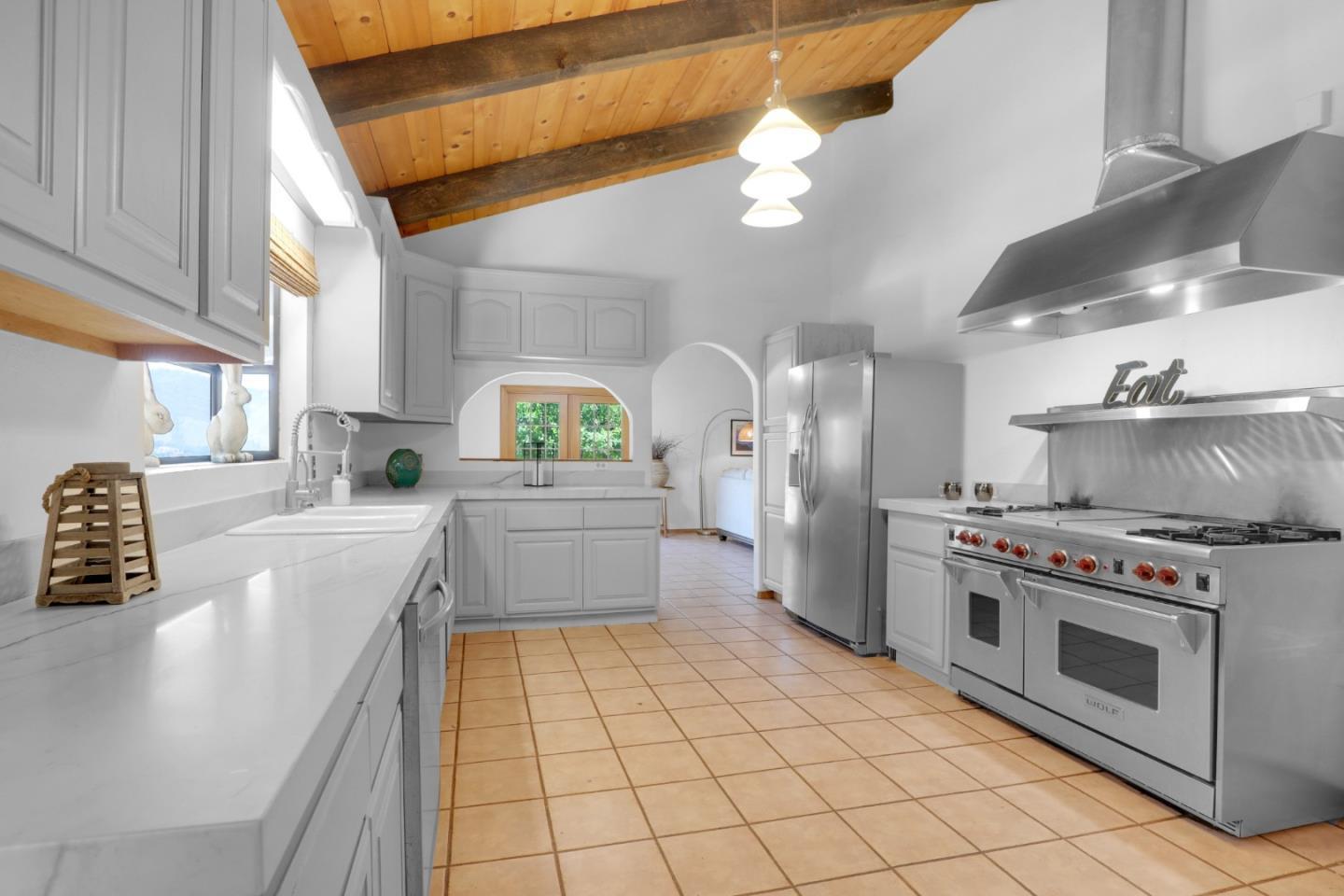 Detail Gallery Image 7 of 31 For 19235 Cachagua Rd, Carmel Valley,  CA 93924 - 3 Beds | 2 Baths