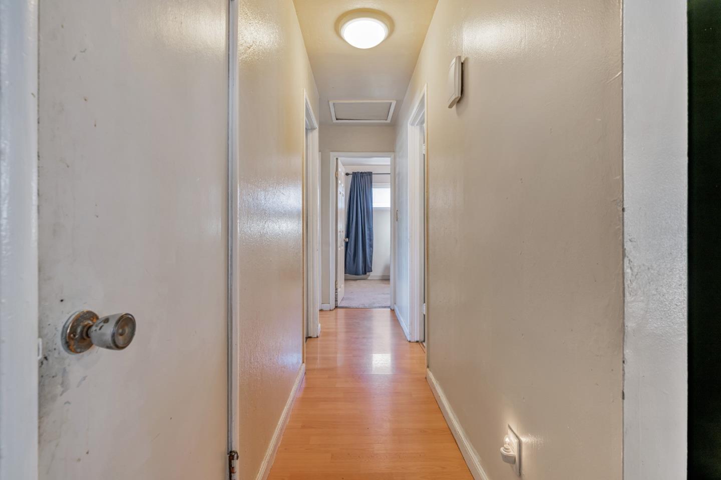 Detail Gallery Image 13 of 36 For 130 Cypress St, Redwood City,  CA 94061 - 3 Beds | 2 Baths