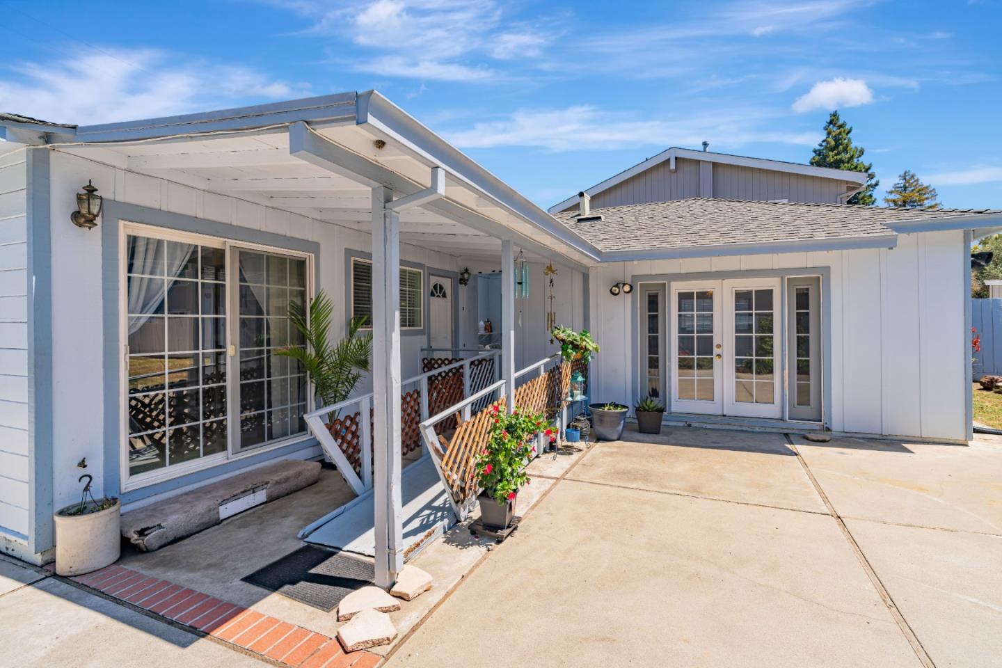 Detail Gallery Image 26 of 36 For 130 Cypress St, Redwood City,  CA 94061 - 3 Beds | 2 Baths