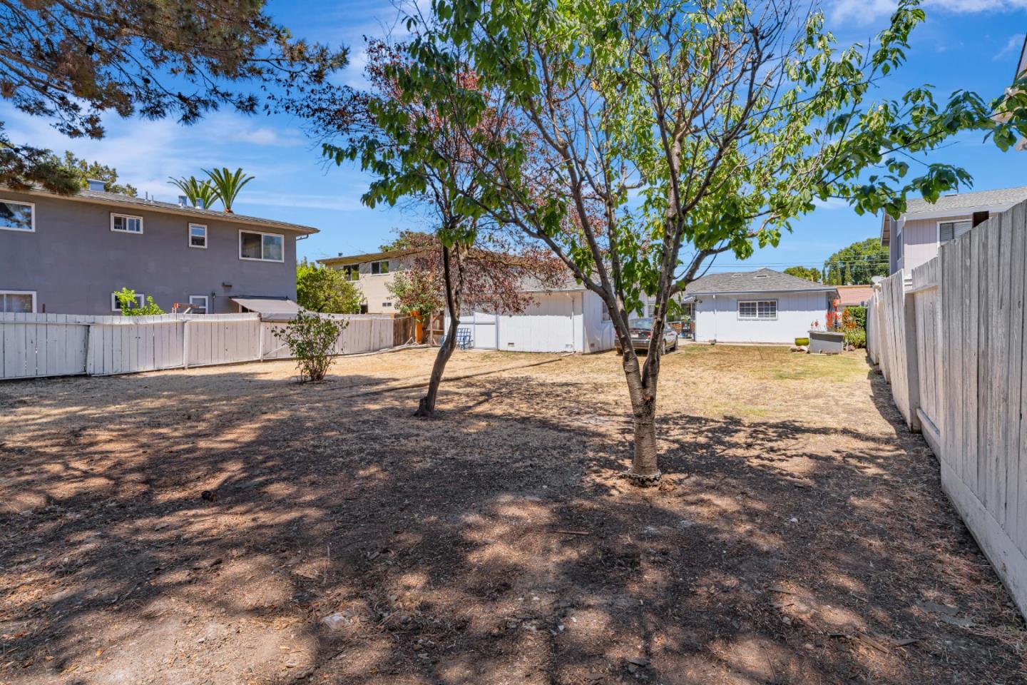 Detail Gallery Image 27 of 36 For 130 Cypress St, Redwood City,  CA 94061 - 3 Beds | 2 Baths