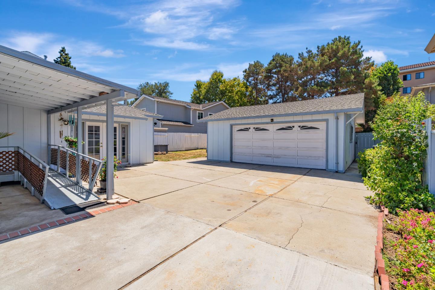 Detail Gallery Image 32 of 36 For 130 Cypress St, Redwood City,  CA 94061 - 3 Beds | 2 Baths