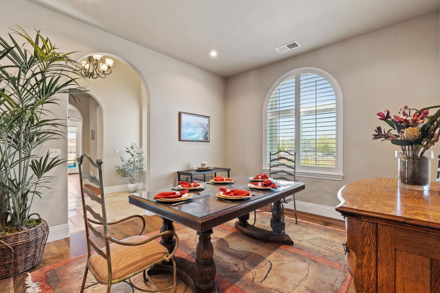 Detail Gallery Image 16 of 60 For 7251 Diablo Hills Rd, Tres Pinos,  CA 95075 - 4 Beds | 2/1 Baths