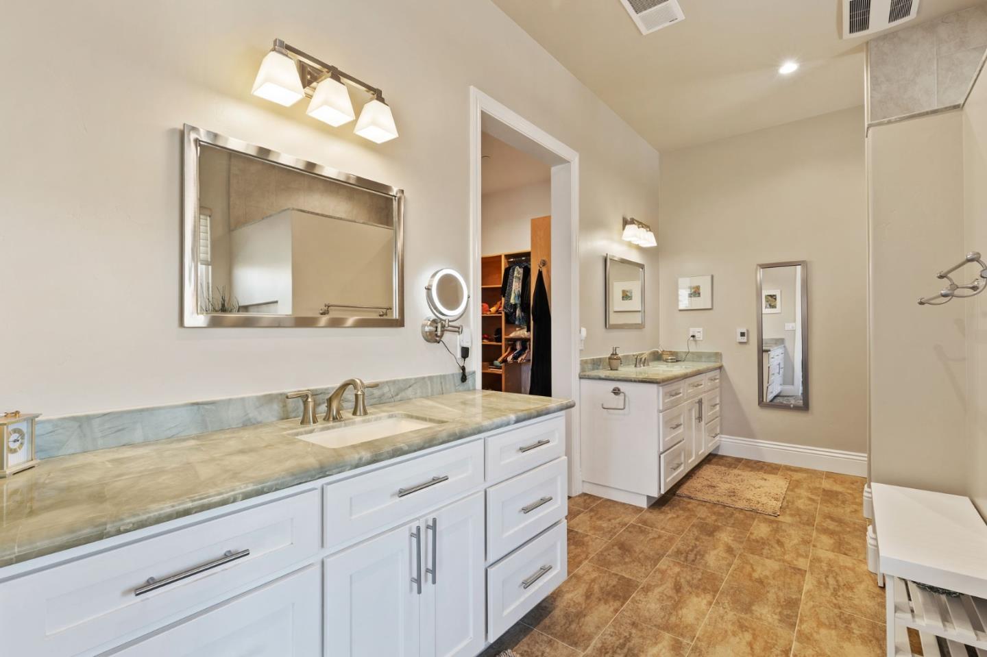 Detail Gallery Image 27 of 60 For 7251 Diablo Hills Rd, Tres Pinos,  CA 95075 - 4 Beds | 2/1 Baths