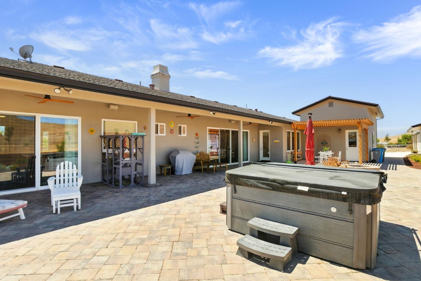 Detail Gallery Image 41 of 60 For 7251 Diablo Hills Rd, Tres Pinos,  CA 95075 - 4 Beds | 2/1 Baths