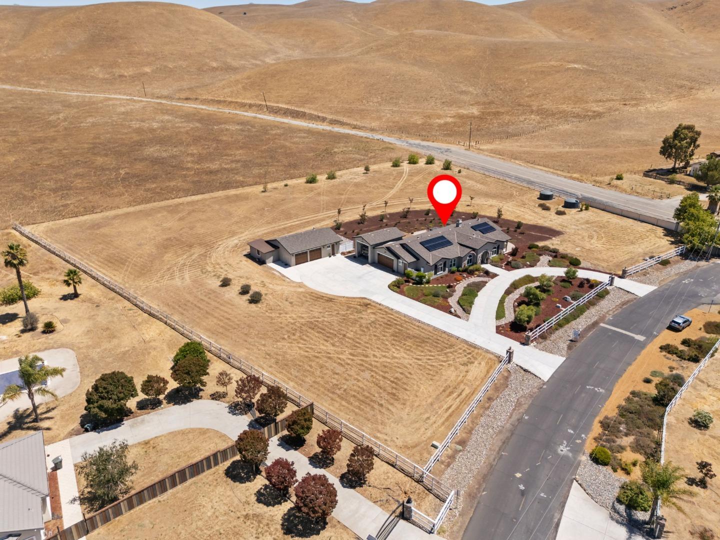Detail Gallery Image 48 of 60 For 7251 Diablo Hills Rd, Tres Pinos,  CA 95075 - 4 Beds | 2/1 Baths