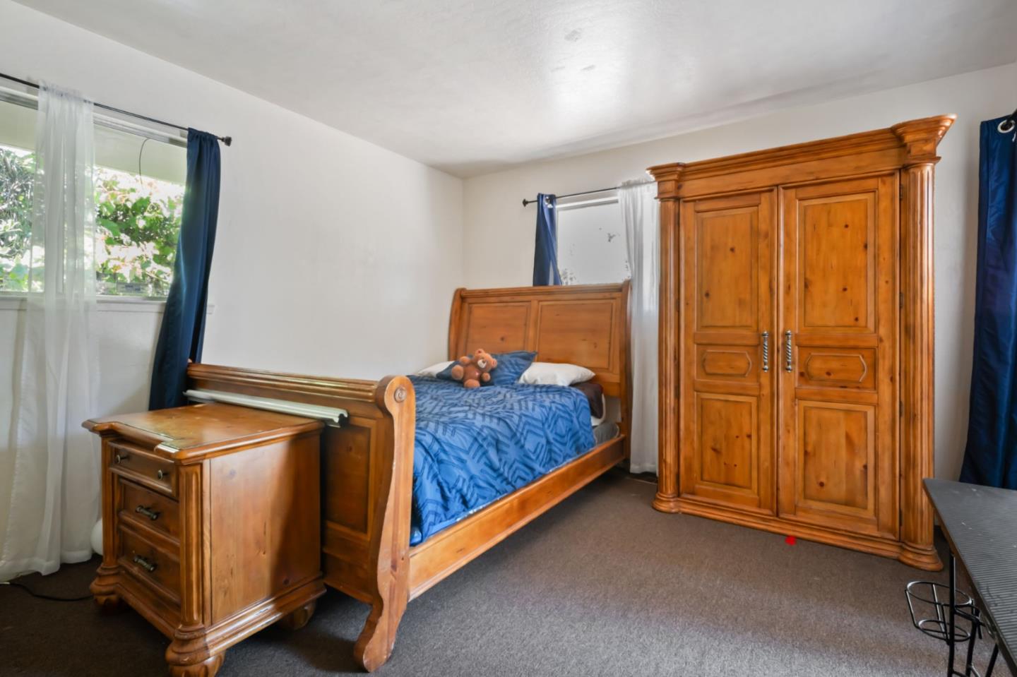 Detail Gallery Image 9 of 39 For 11745 Tam Oshanter Dr, Salinas,  CA 93906 - 3 Beds | 2 Baths