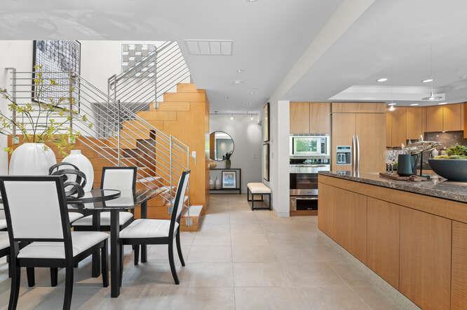 Detail Gallery Image 9 of 39 For 131 El Pinar, Los Gatos,  CA 95032 - 3 Beds | 2/1 Baths