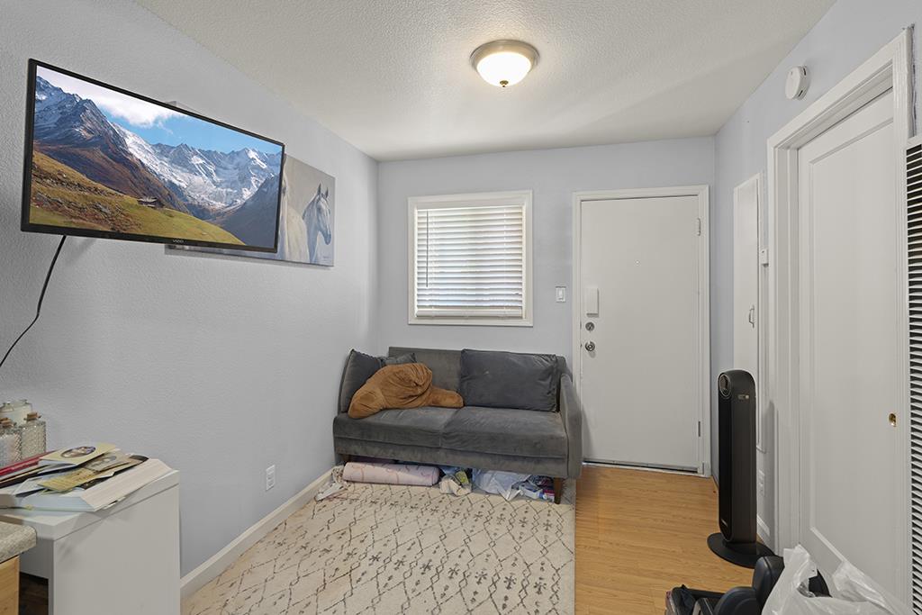 Detail Gallery Image 10 of 18 For 357 Willow St, San Jose,  CA 95110 - – Beds | – Baths
