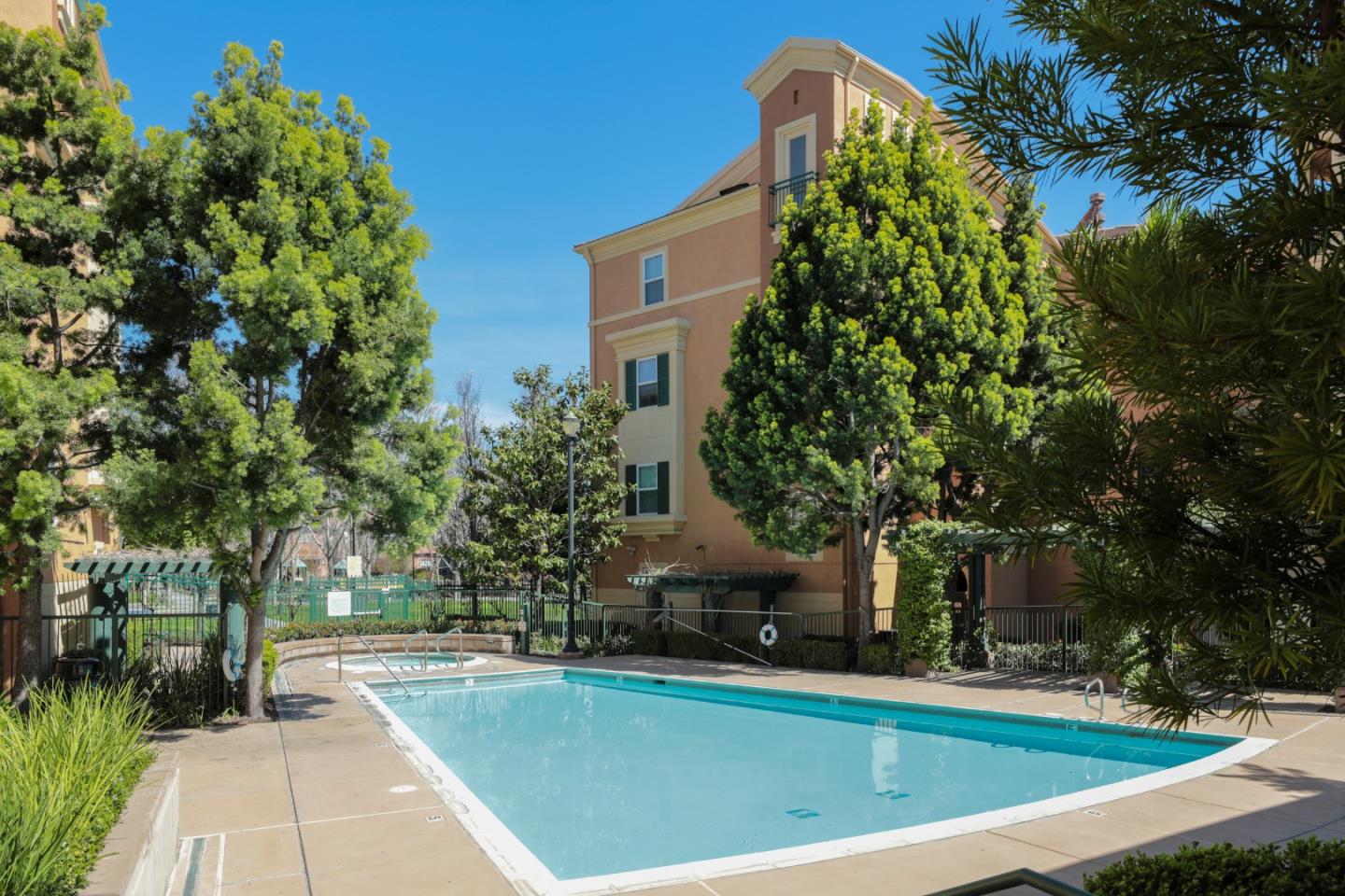 Detail Gallery Image 23 of 37 For 1310 Saddle Rack St #343,  San Jose,  CA 95126 - 2 Beds | 2 Baths