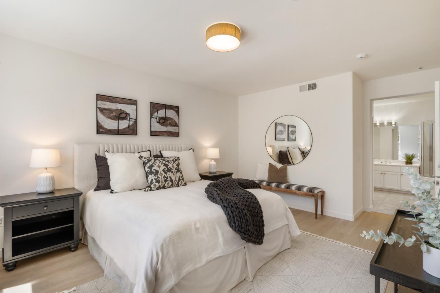 Detail Gallery Image 9 of 37 For 1310 Saddle Rack St #343,  San Jose,  CA 95126 - 2 Beds | 2 Baths