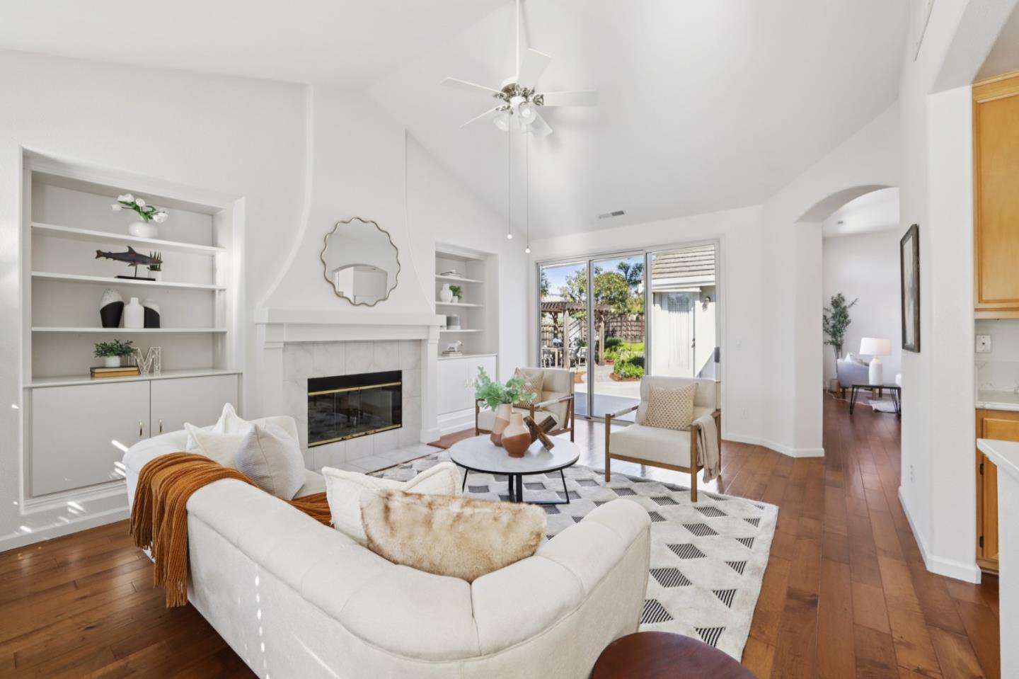Detail Gallery Image 16 of 69 For 2681 Sycamore Grove Pl, San Jose,  CA 95121 - 3 Beds | 2/1 Baths