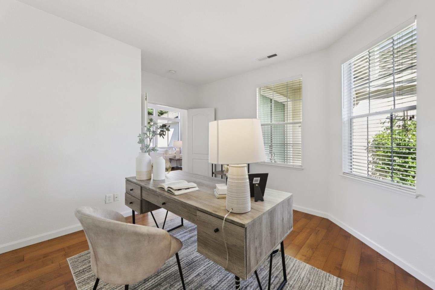 Detail Gallery Image 23 of 69 For 2681 Sycamore Grove Pl, San Jose,  CA 95121 - 3 Beds | 2/1 Baths