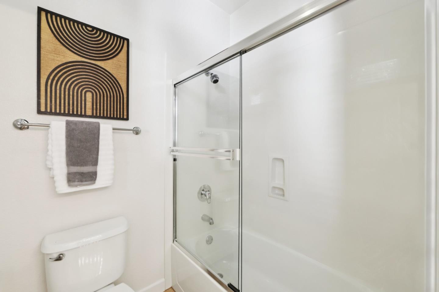Detail Gallery Image 36 of 69 For 2681 Sycamore Grove Pl, San Jose,  CA 95121 - 3 Beds | 2/1 Baths