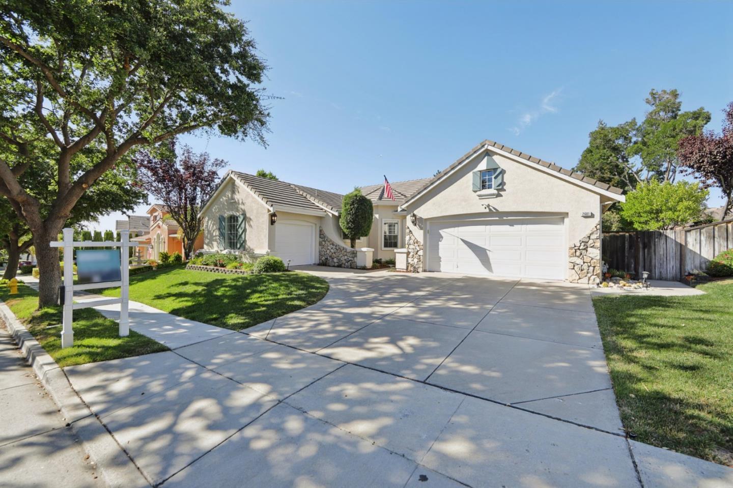 Detail Gallery Image 39 of 69 For 2681 Sycamore Grove Pl, San Jose,  CA 95121 - 3 Beds | 2/1 Baths