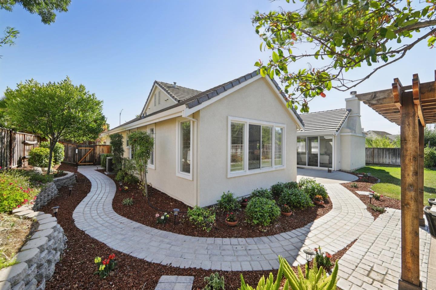 Detail Gallery Image 47 of 69 For 2681 Sycamore Grove Pl, San Jose,  CA 95121 - 3 Beds | 2/1 Baths
