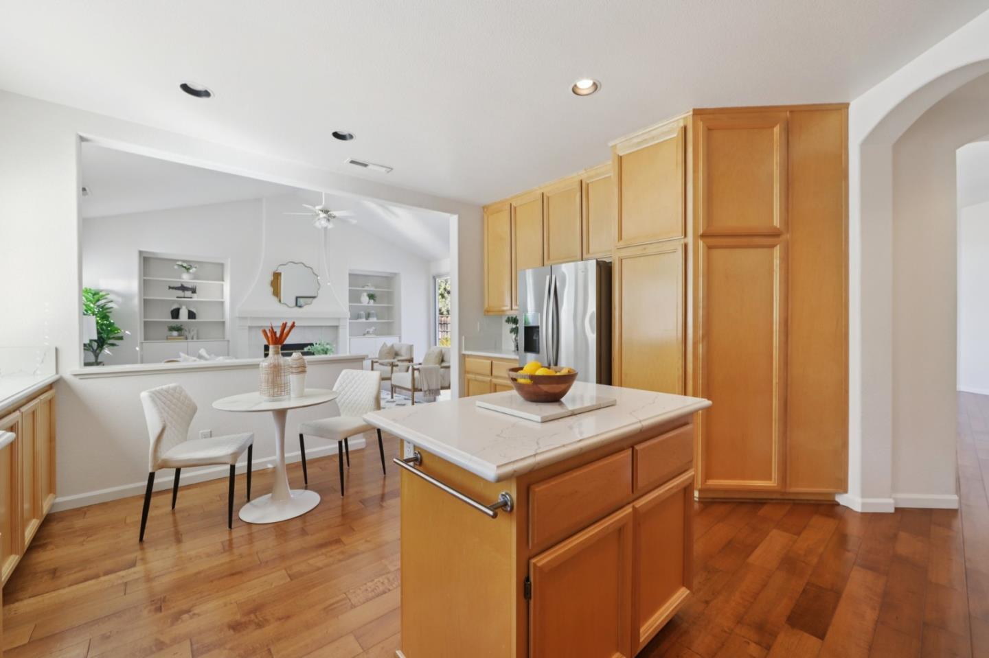 Detail Gallery Image 9 of 69 For 2681 Sycamore Grove Pl, San Jose,  CA 95121 - 3 Beds | 2/1 Baths